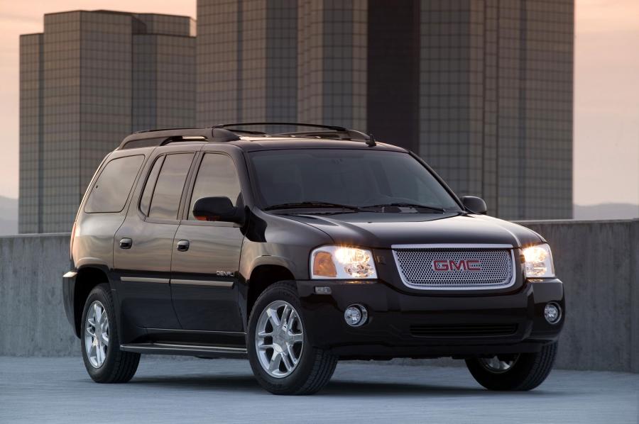  GMC Envoy XL Denali 2005 года  (фото 15 из 22)
